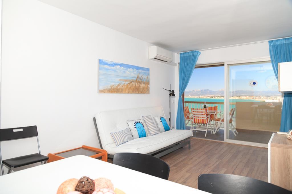 Uhc Sorolla Apartments Салоу Екстериор снимка